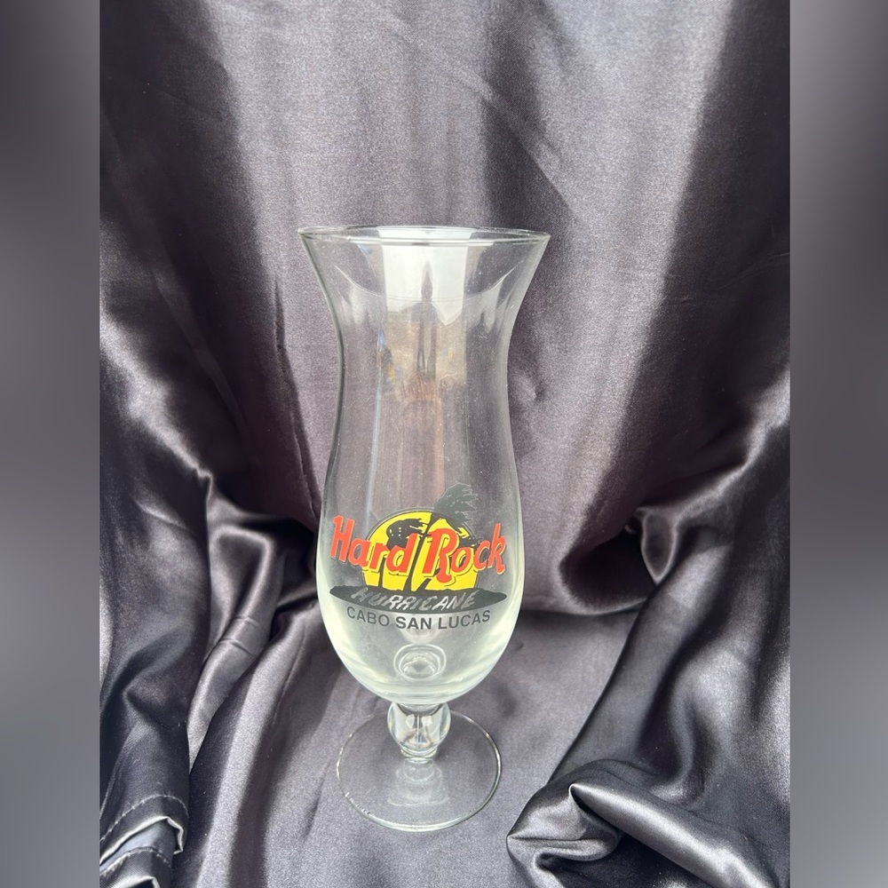 NIB Hard Rock Cafe “Cabo San Lucas” Hurricane Glass